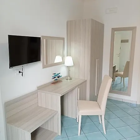 Borgo 800 לינה וארוחת בוקר סן ניקולה ארצ'לה