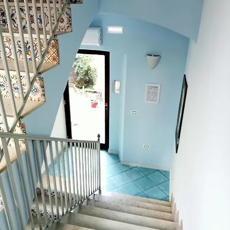 לינה וארוחת בוקר Borgo 800 סן ניקולה ארצ'לה